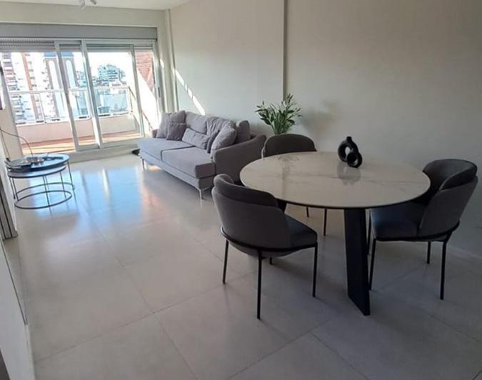 Departamento · 90m² · 4 Ambientes · 1 Cochera