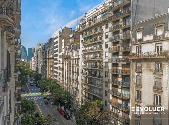 Departamento · 203m² · 4 Ambientes · 1 Cochera