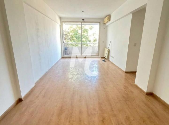 Departamento · 87m² · 4 Ambientes · 1 Cochera