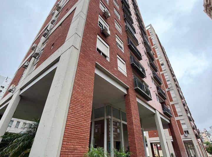 Departamento · 74m² · 4 Ambientes · 1 Cochera