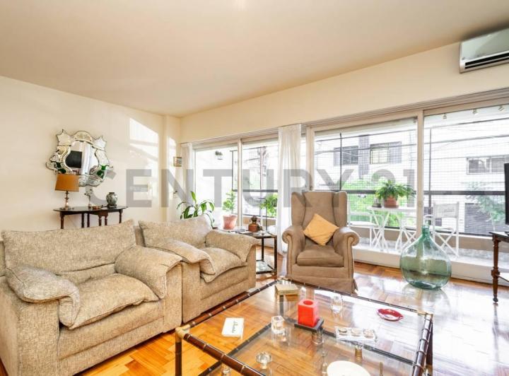 Departamento · 123m² · 4 Ambientes · 1 Cochera
