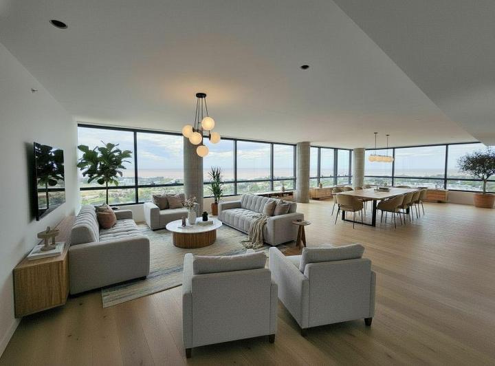 Departamento · 240m² · 4 Ambientes · 2 Cocheras
