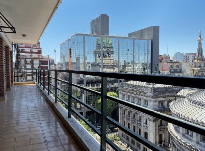 Departamento · 160m² · 4 Ambientes · 1 Cochera