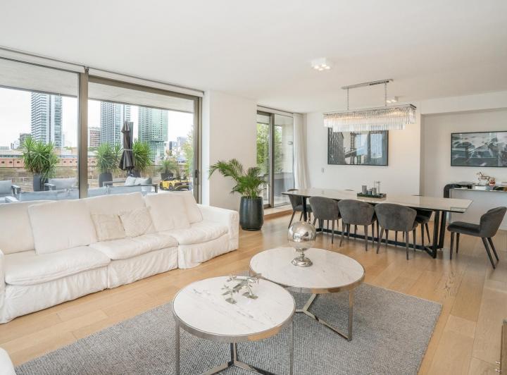 Departamento · 229m² · 4 Ambientes · 2 Cocheras