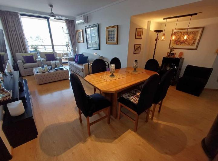 Departamento · 100m² · 4 Ambientes · 1 Cochera