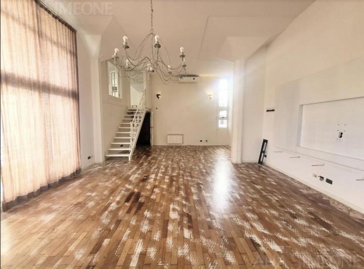Departamento · 220m² · 4 Ambientes · 2 Cocheras