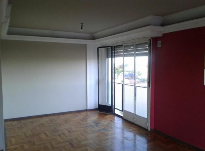 Departamento · 72m² · 4 Ambientes · 1 Cochera