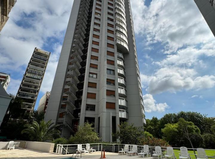 Departamento · 135m² · 5 Ambientes · 1 Cochera