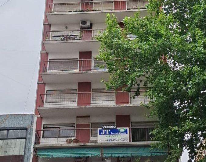 Departamento · 90m² · 4 Ambientes · 1 Cochera
