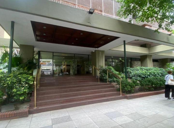Departamento · 151m² · 6 Ambientes · 1 Cochera