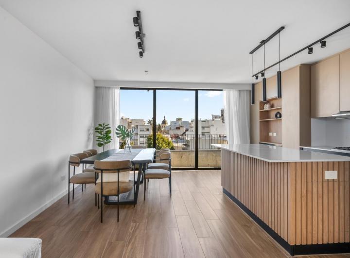 Departamento · 102m² · 4 Ambientes · 1 Cochera