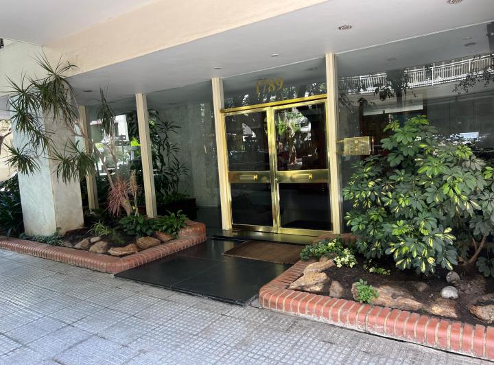 Departamento · 187m² · 5 Ambientes · 1 Cochera