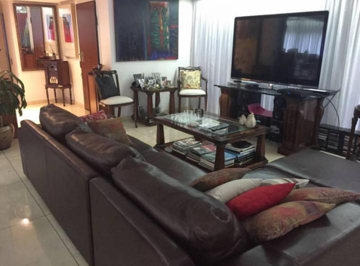 Departamento · 157m² · 4 Ambientes · 1 Cochera