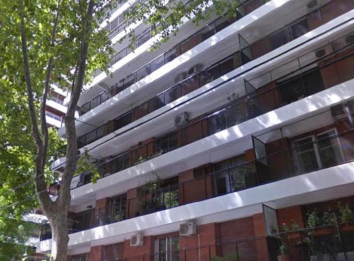 Departamento · 200m² · 5 Ambientes · 1 Cochera
