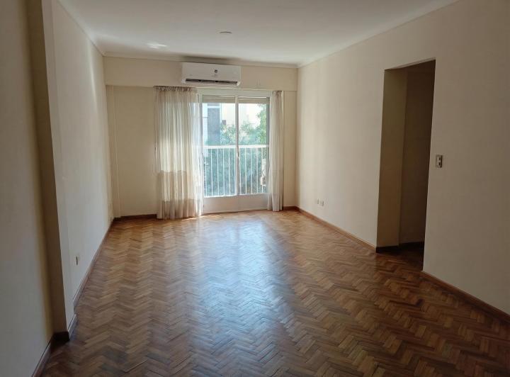 Departamento · 92m² · 4 Ambientes · 1 Cochera