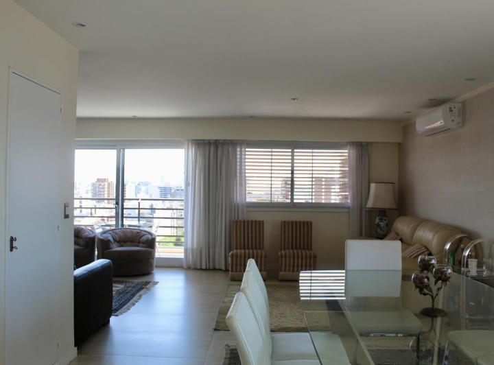 Departamento · 160ha · 4 Ambientes · 1 Cochera