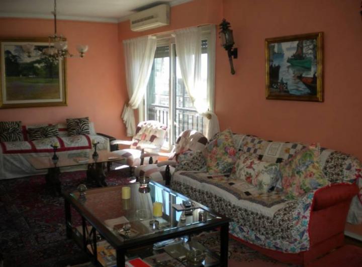 Departamento · 190m² · 4 Ambientes · 1 Cochera