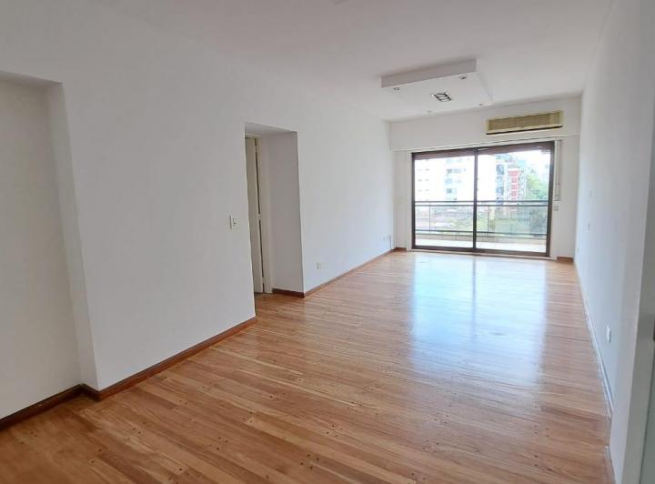 Departamento · 80m² · 4 Ambientes · 1 Cochera
