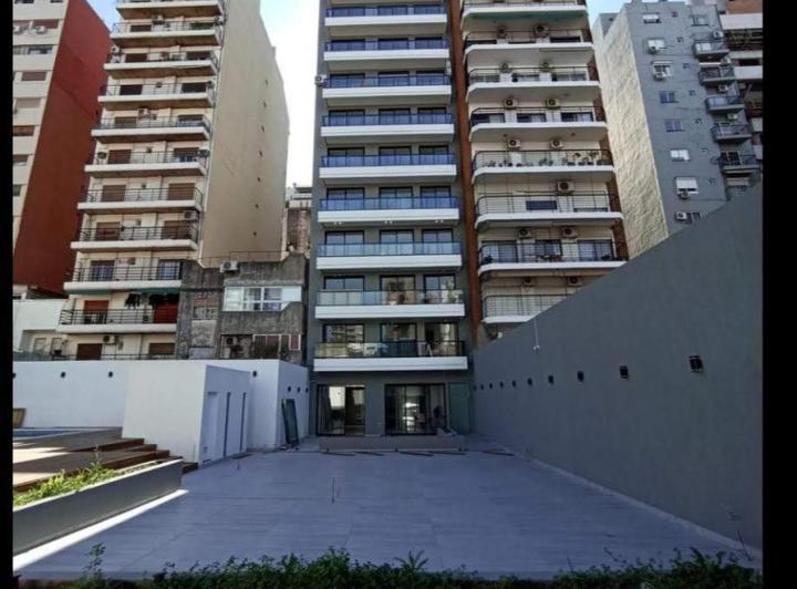 Departamento · 98m² · 4 Ambientes · 1 Cochera