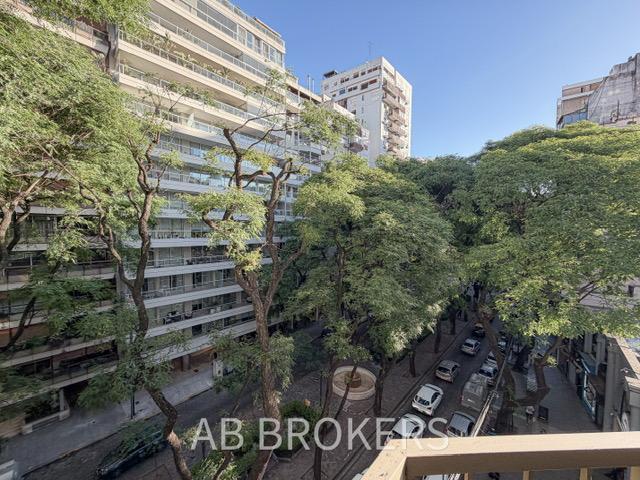 Departamento · 143m² · 4 Ambientes · 1 Cochera