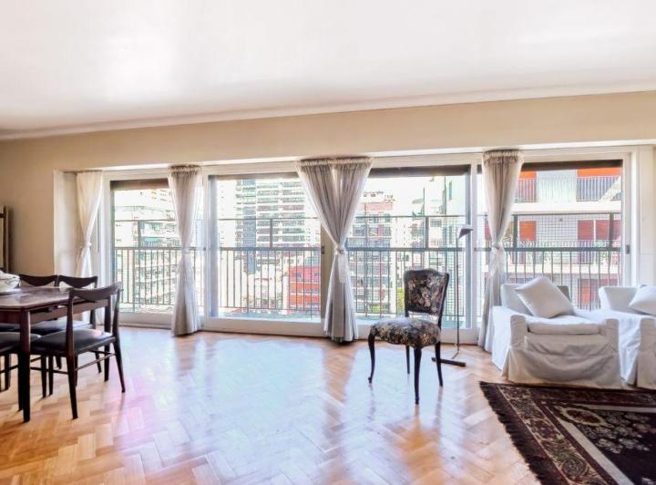 Departamento · 130m² · 4 Ambientes · 1 Cochera