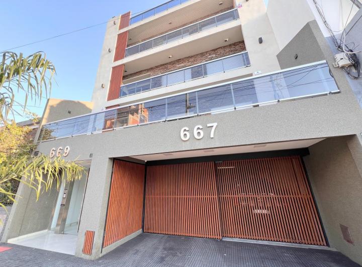 Departamento · 100m² · 4 Ambientes · 2 Cocheras