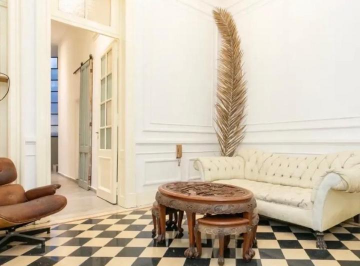 Departamento · 160m² · 6 Ambientes