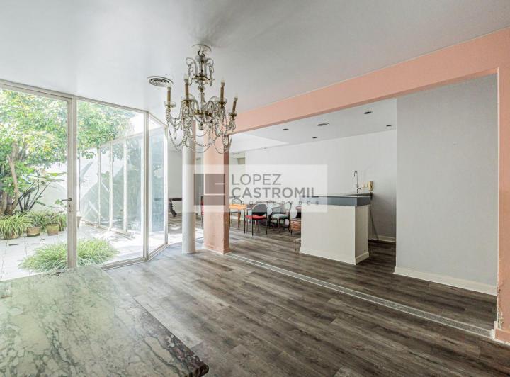 Departamento · 350m² · 6 Ambientes · 1 Cochera