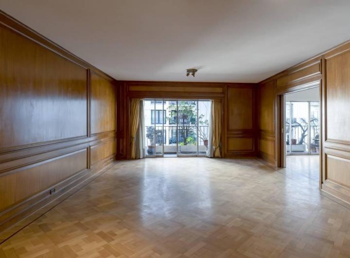 Departamento · 199m² · 6 Ambientes · 1 Cochera