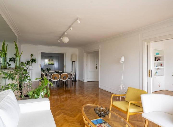 Departamento · 202m² · 6 Ambientes · 1 Cochera