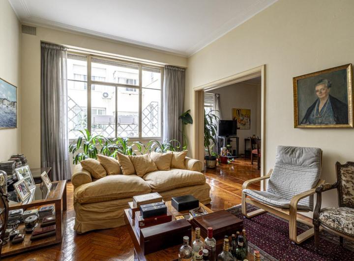 Departamento · 205m² · 6 Ambientes · 1 Cochera