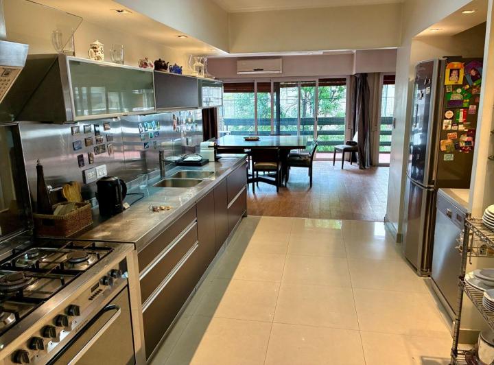 Departamento · 180m² · 5 Ambientes · 1 Cochera