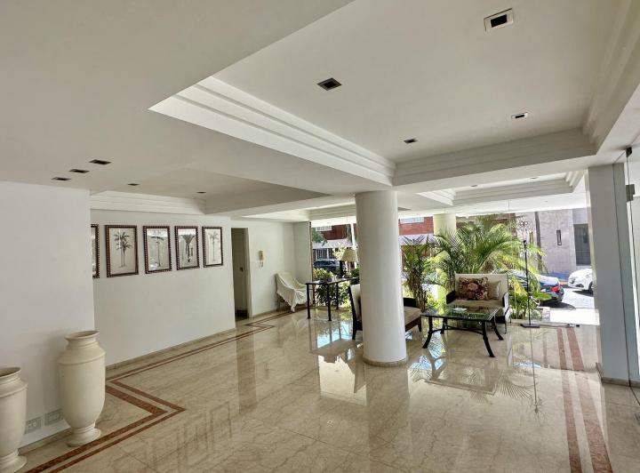 Departamento · 230m² · 5 Ambientes · 2 Cocheras