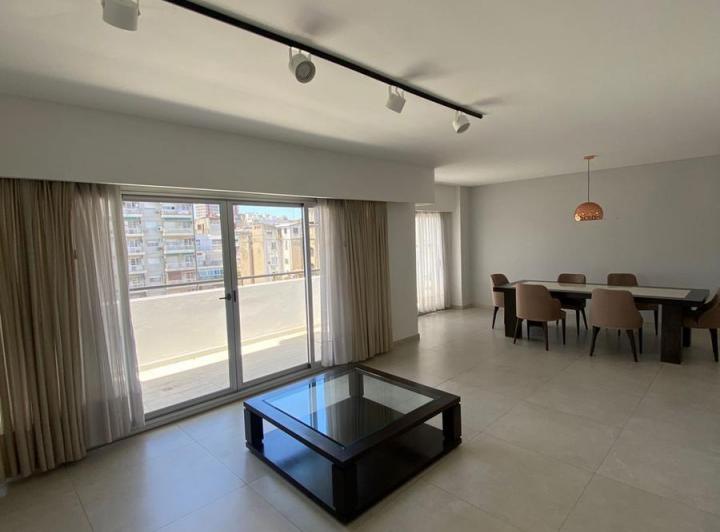 Departamento · 135m² · 5 Ambientes · 1 Cochera