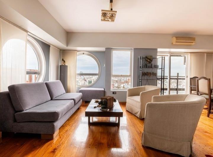 Departamento · 190m² · 5 Ambientes · 1 Cochera