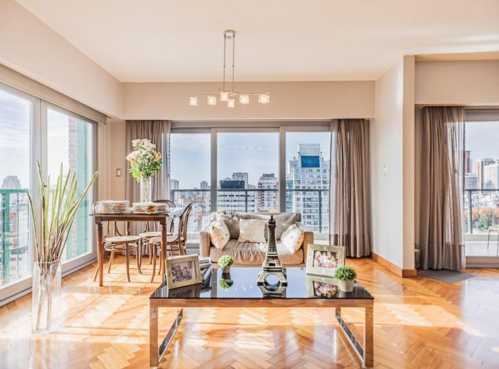 Departamento · 282m² · 6 Ambientes · 1 Cochera