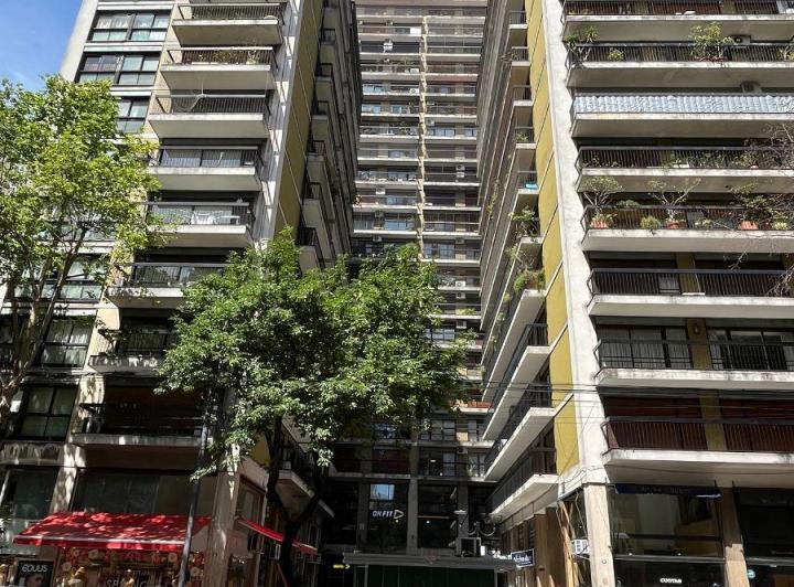Departamento · 143m² · 6 Ambientes · 2 Cocheras