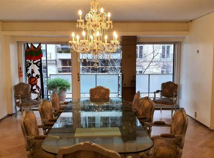 Departamento · 340m² · 9 Ambientes · 4 Cocheras