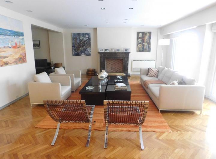 Departamento · 330m² · 5 Ambientes · 2 Cocheras