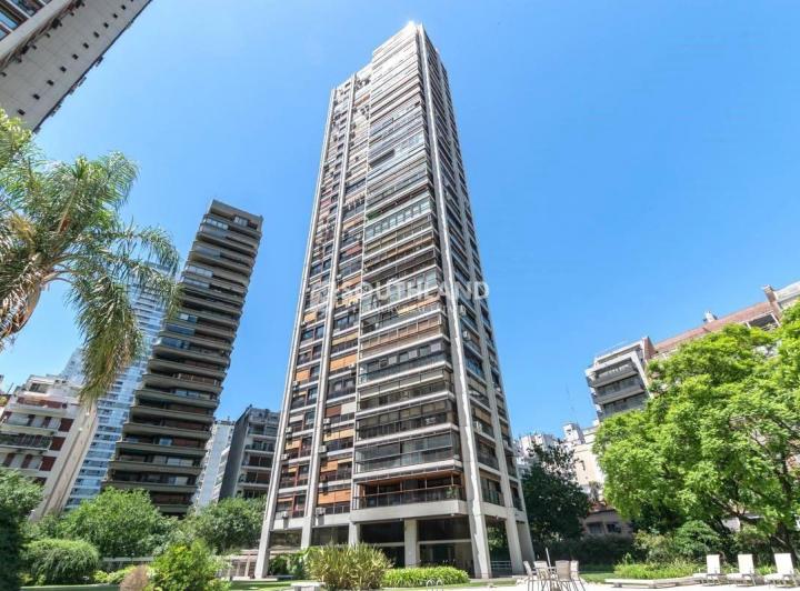 Departamento · 267m² · 7 Ambientes · 2 Cocheras