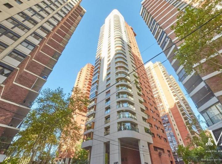 Departamento · 400m² · 6 Ambientes · 2 Cocheras