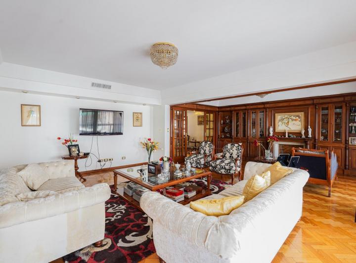 Departamento · 287m² · 5 Ambientes · 1 Cochera