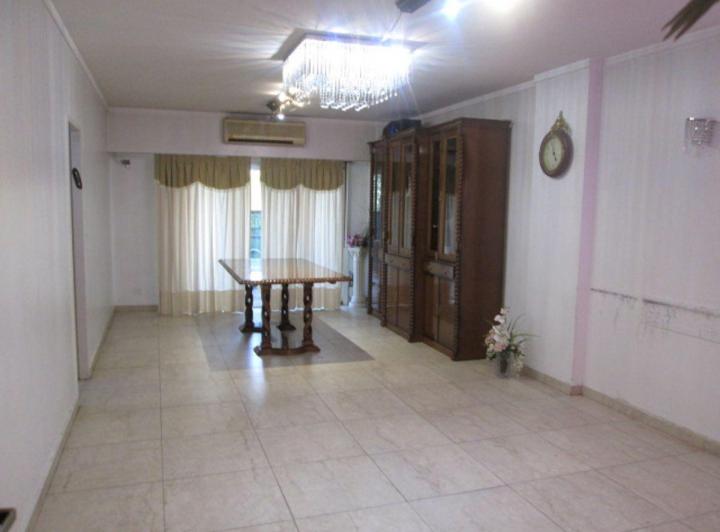 Departamento · 106m² · 5 Ambientes · 1 Cochera