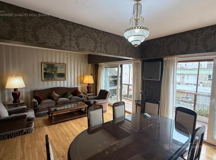 Departamento · 177m² · 7 Ambientes · 1 Cochera
