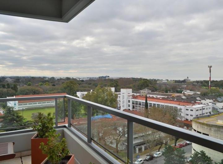 Departamento · 300m² · 5 Ambientes · 4 Cocheras