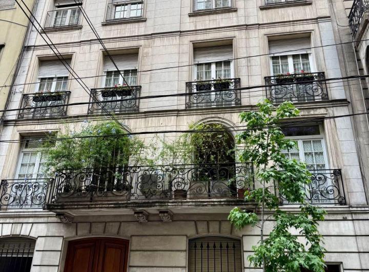 Departamento · 176m² · 5 Ambientes · 1 Cochera
