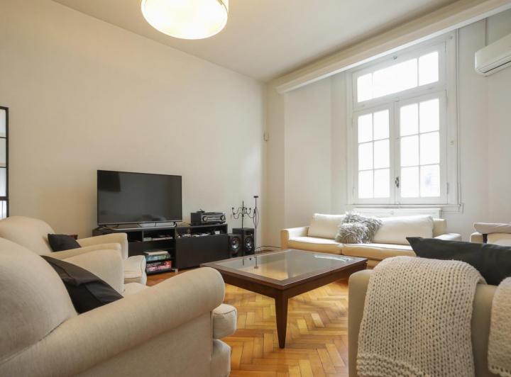 Departamento · 240m² · 5 Ambientes