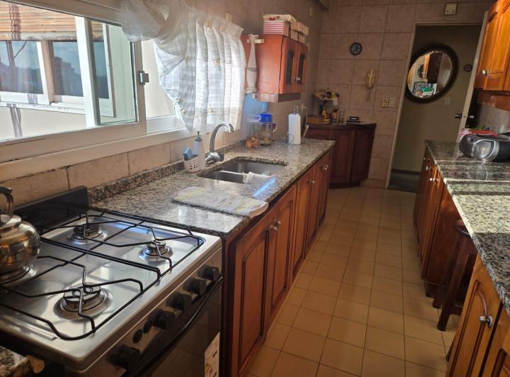 Departamento · 69m² · 4 Ambientes · 1 Cochera