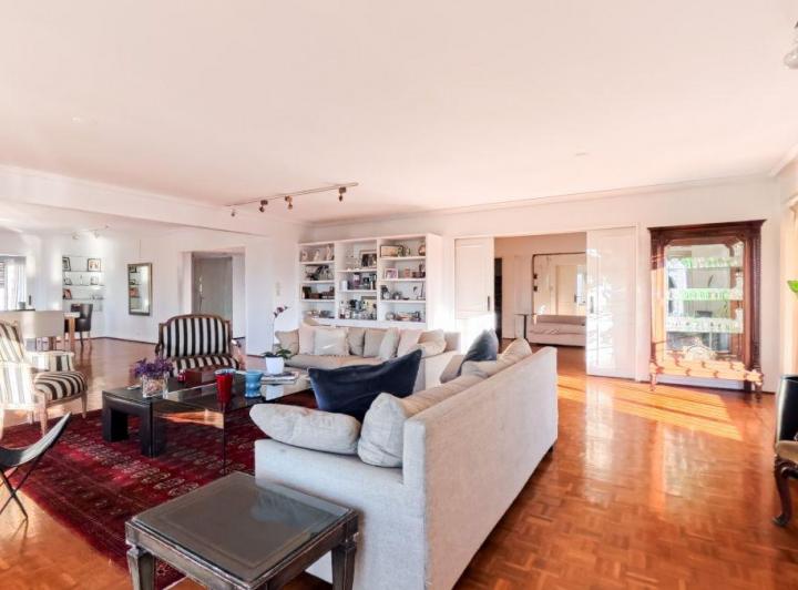 Departamento · 369m² · 5 Ambientes · 2 Cocheras