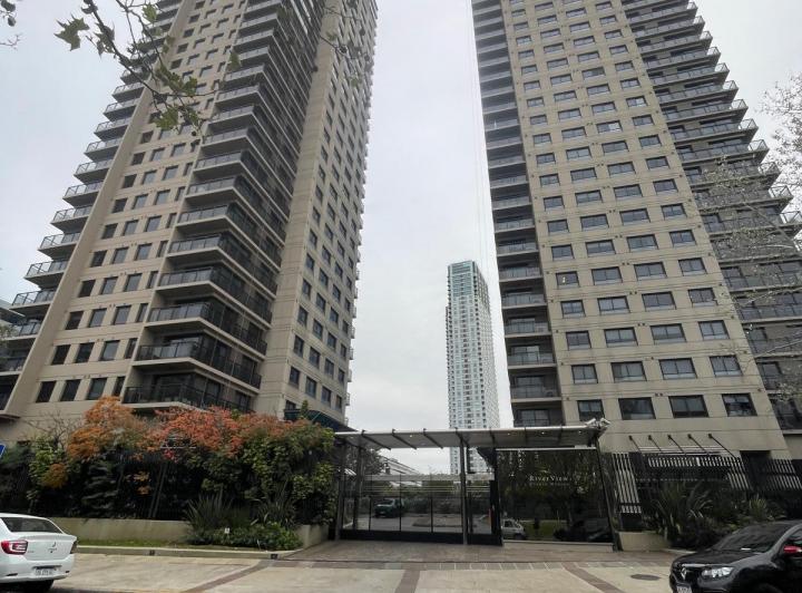 Departamento · 200m² · 5 Ambientes · 2 Cocheras